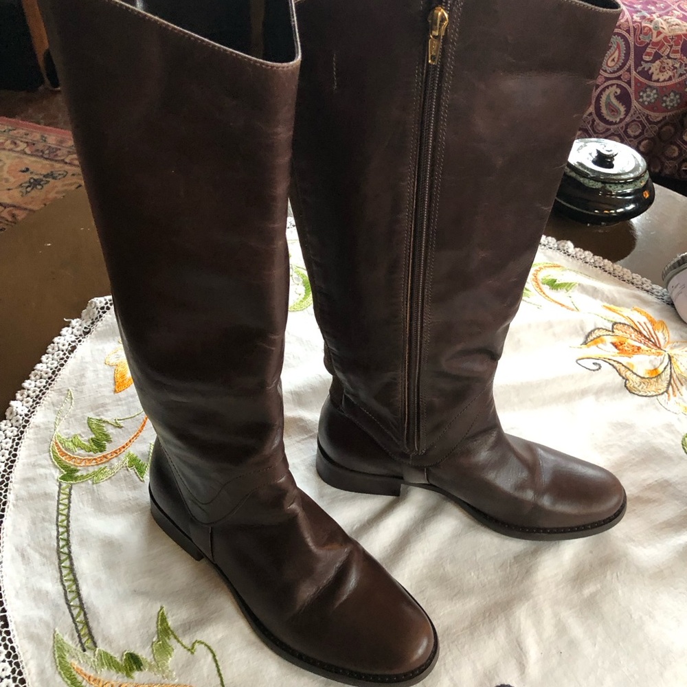 Steven by Steve Madden Sadie Knee High Riding Boot w/Elastic Back. 7.5W - Picture 7 of 16